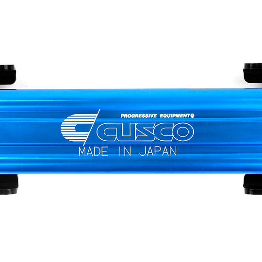 Cusco Battery Tie Down Blue Type C - Universal