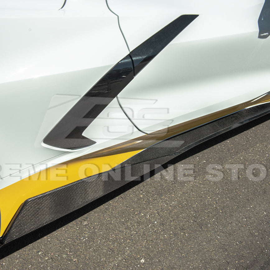 Chevrolet Corvette C8 DRY CARBON FIBER 5VM Side Skirts