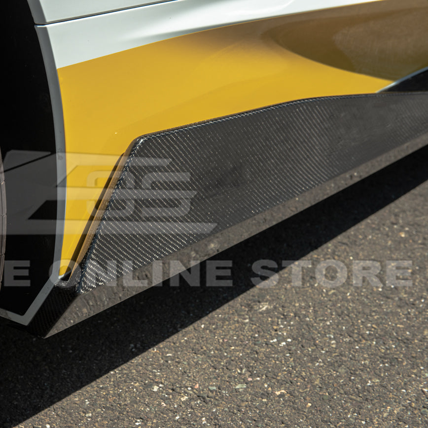 Chevrolet Corvette C8 DRY CARBON FIBER 5VM Side Skirts