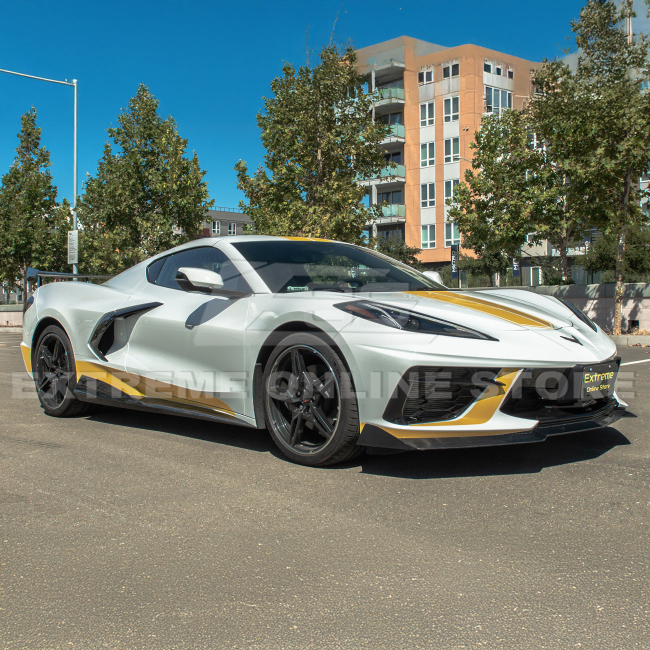 Chevrolet Corvette C8 DRY CARBON FIBER 5VM Side Skirts