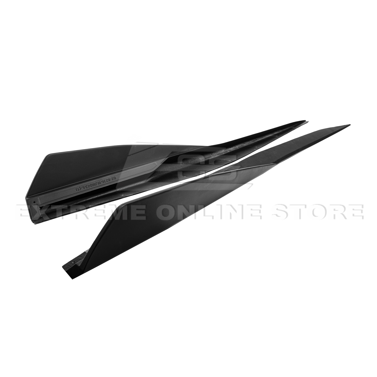 Chevrolet Corvette C8 DRY CARBON FIBER 5VM Side Skirts