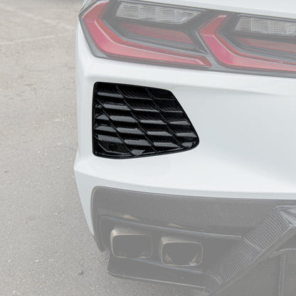 Chevrolet Corvette C8 DRY CARBON FIBER Rear Grill Cover