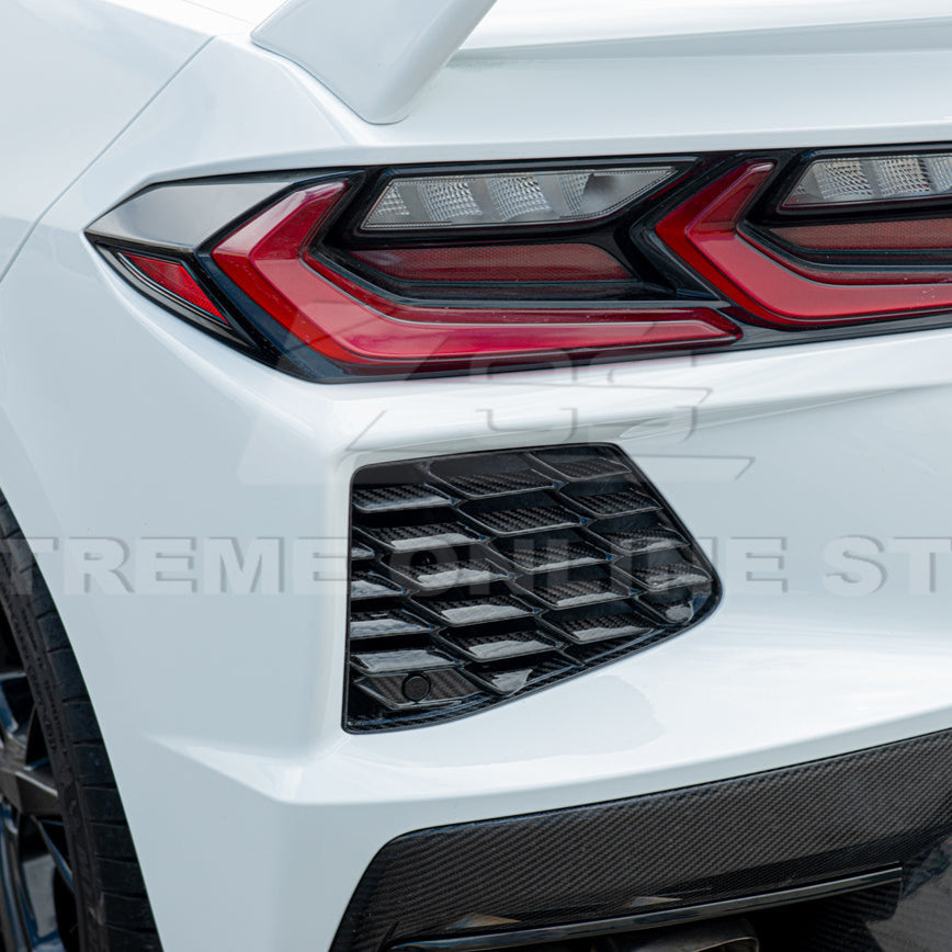 Chevrolet Corvette C8 DRY CARBON FIBER Rear Grill Cover