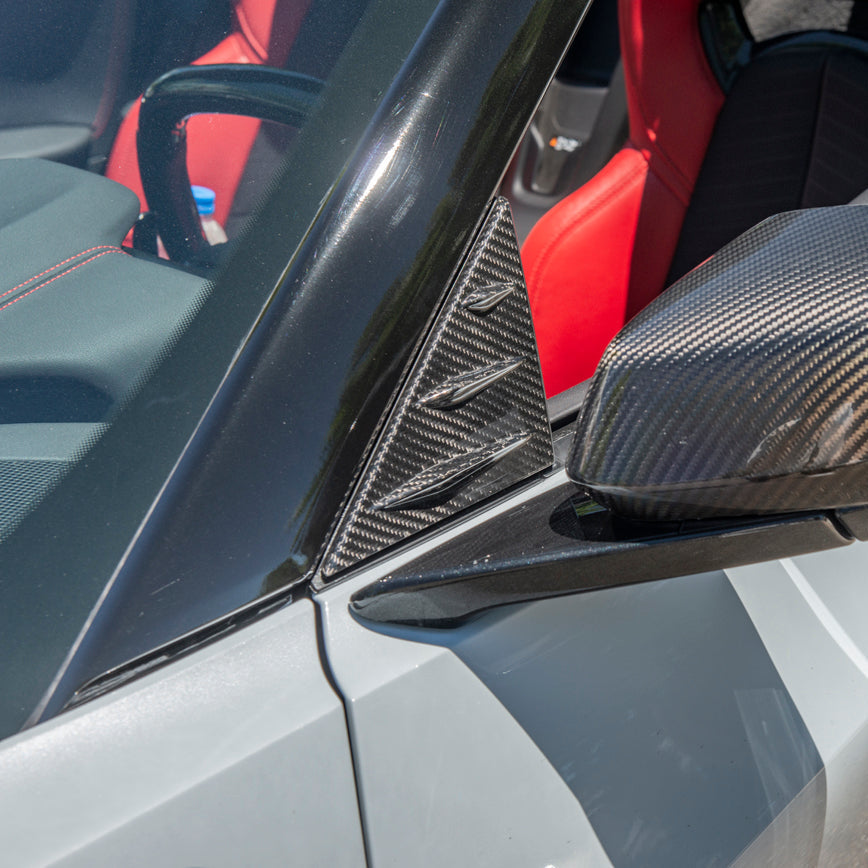Chevrolet Corvette C8 DRY CARBON FIBER Anti Wind Buffeting Cover
