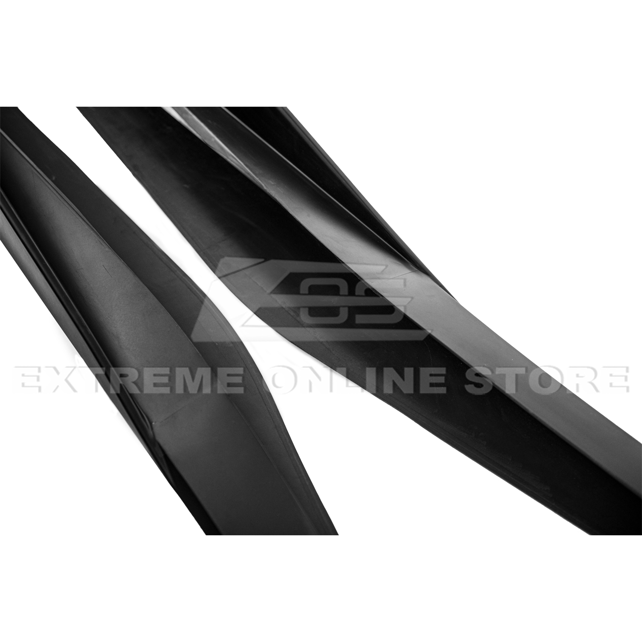 Chevrolet Corvette C8 DRY CARBON FIBER 5VM Side Skirts