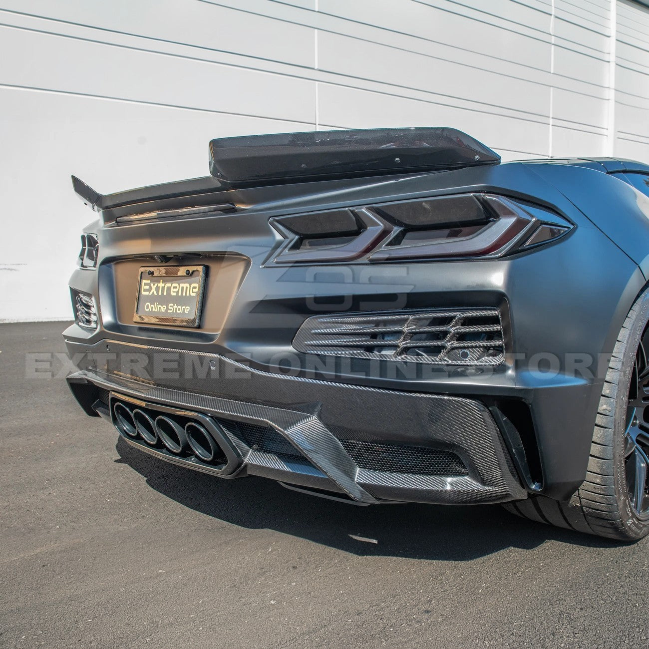 Chevrolet Corvette C8 Z06 DRY CARBON FIBER Rear Bumper Vent