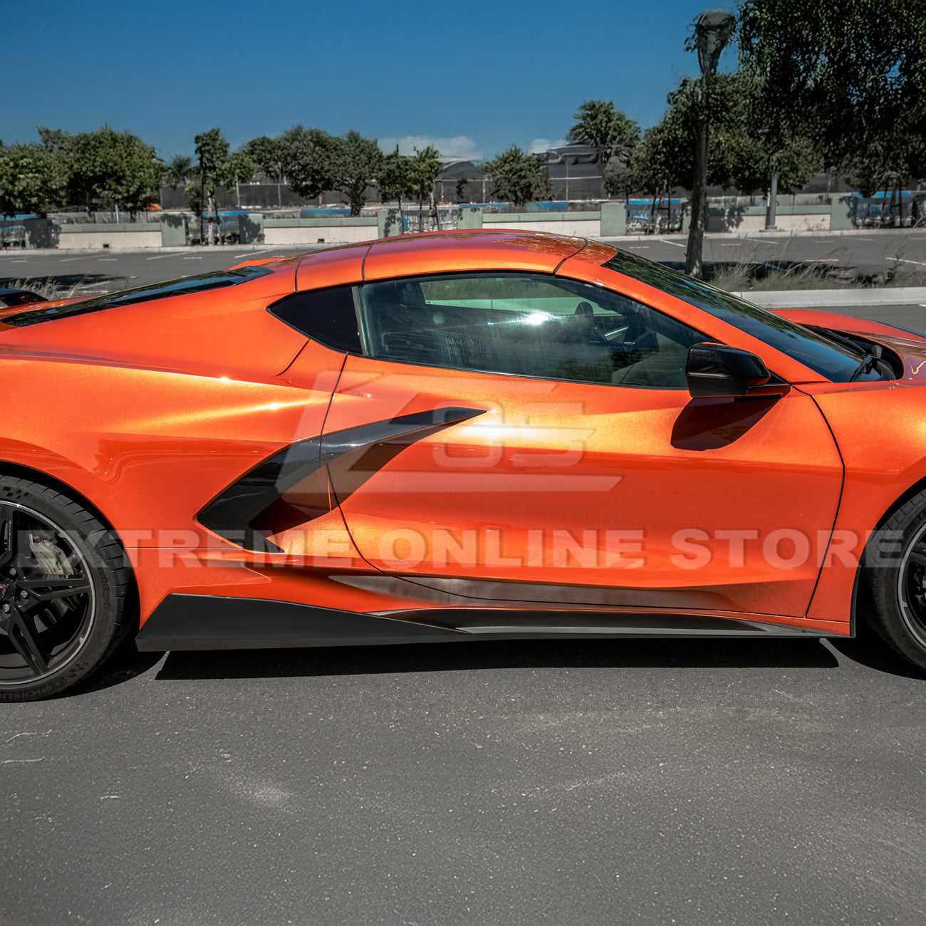 Chevrolet Corvette C8 DRY CARBON FIBER 5VM Side Skirts