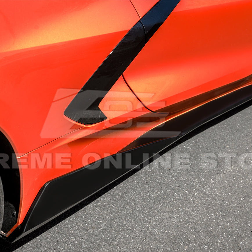 Chevrolet Corvette C8 DRY CARBON FIBER 5VM Side Skirts