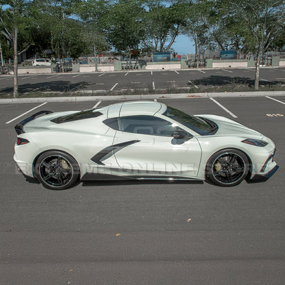 Chevrolet Corvette C8 DRY CARBON FIBER 5VM Side Skirts