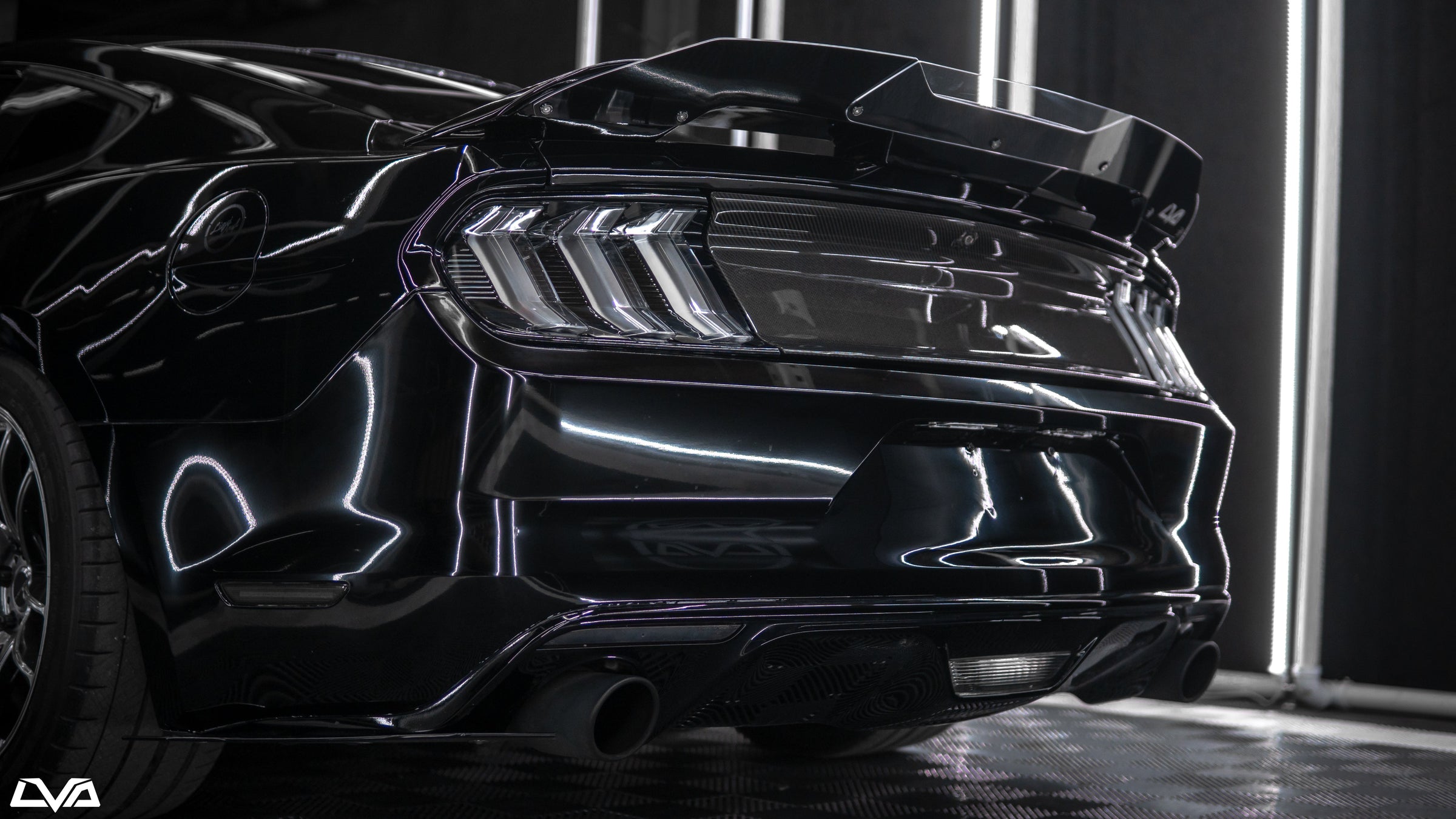 LVA 2015-2023 Ford Mustang GT500 Swing Wickerbill