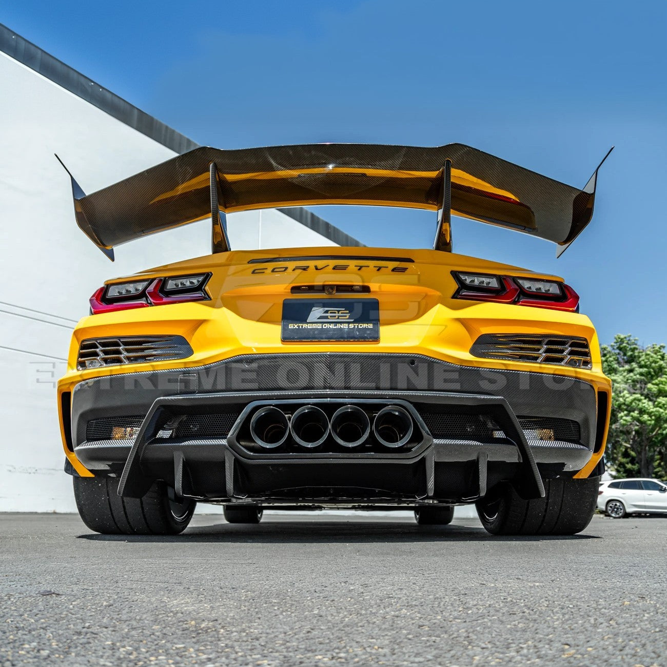2023-Up Corvette C8 Z06 dry CARBON FIBER Rear Bumper Finned Diffuser