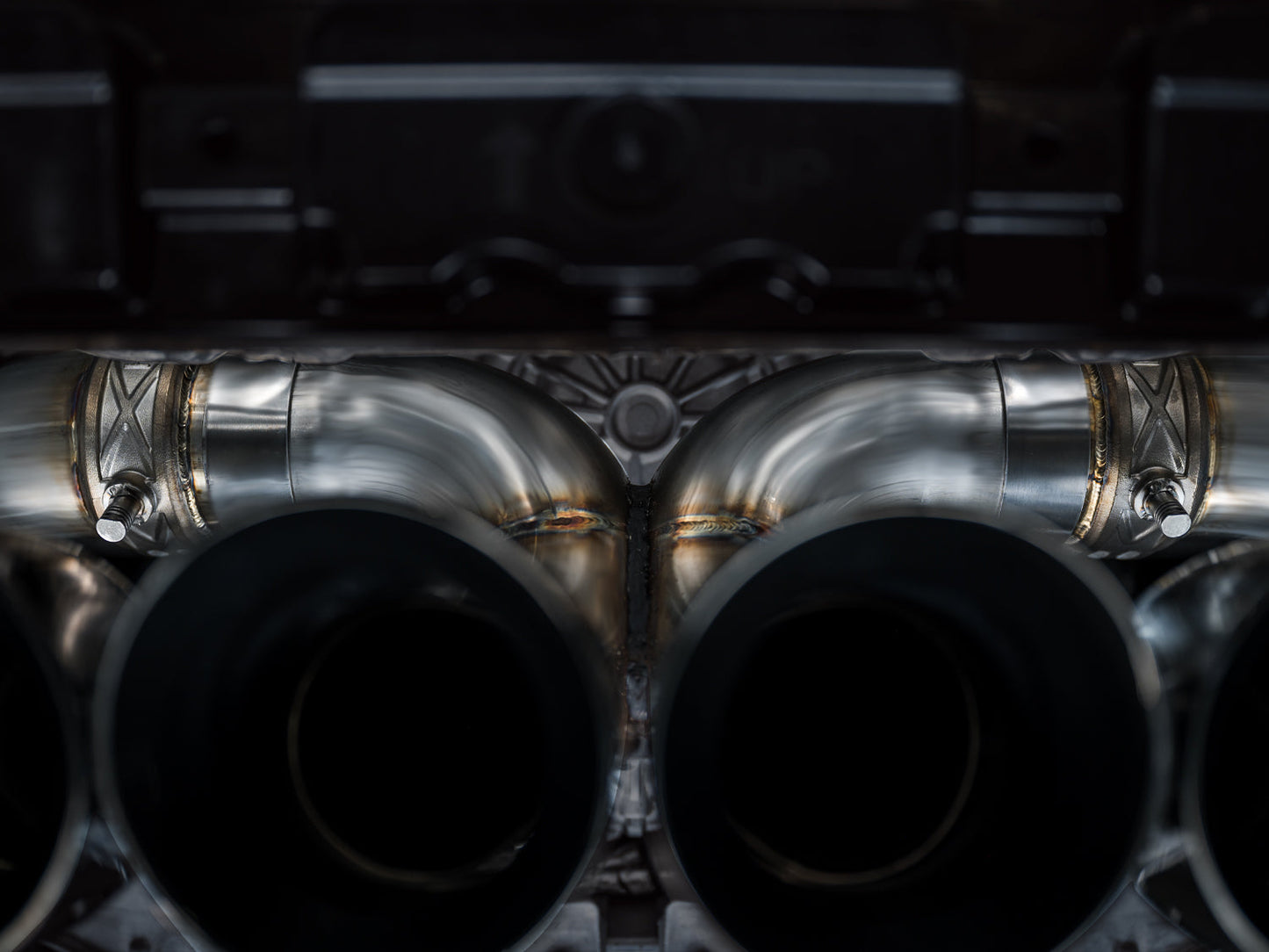 AWE SwitchPath Exhaust for C8 Corvette Z06 - Diamond Black Tips