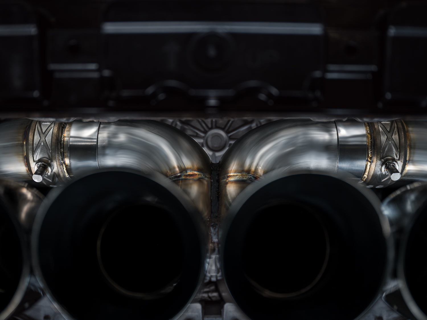 AWE SwitchPath Exhaust for C8 Corvette Z06 - Diamond Black Tips
