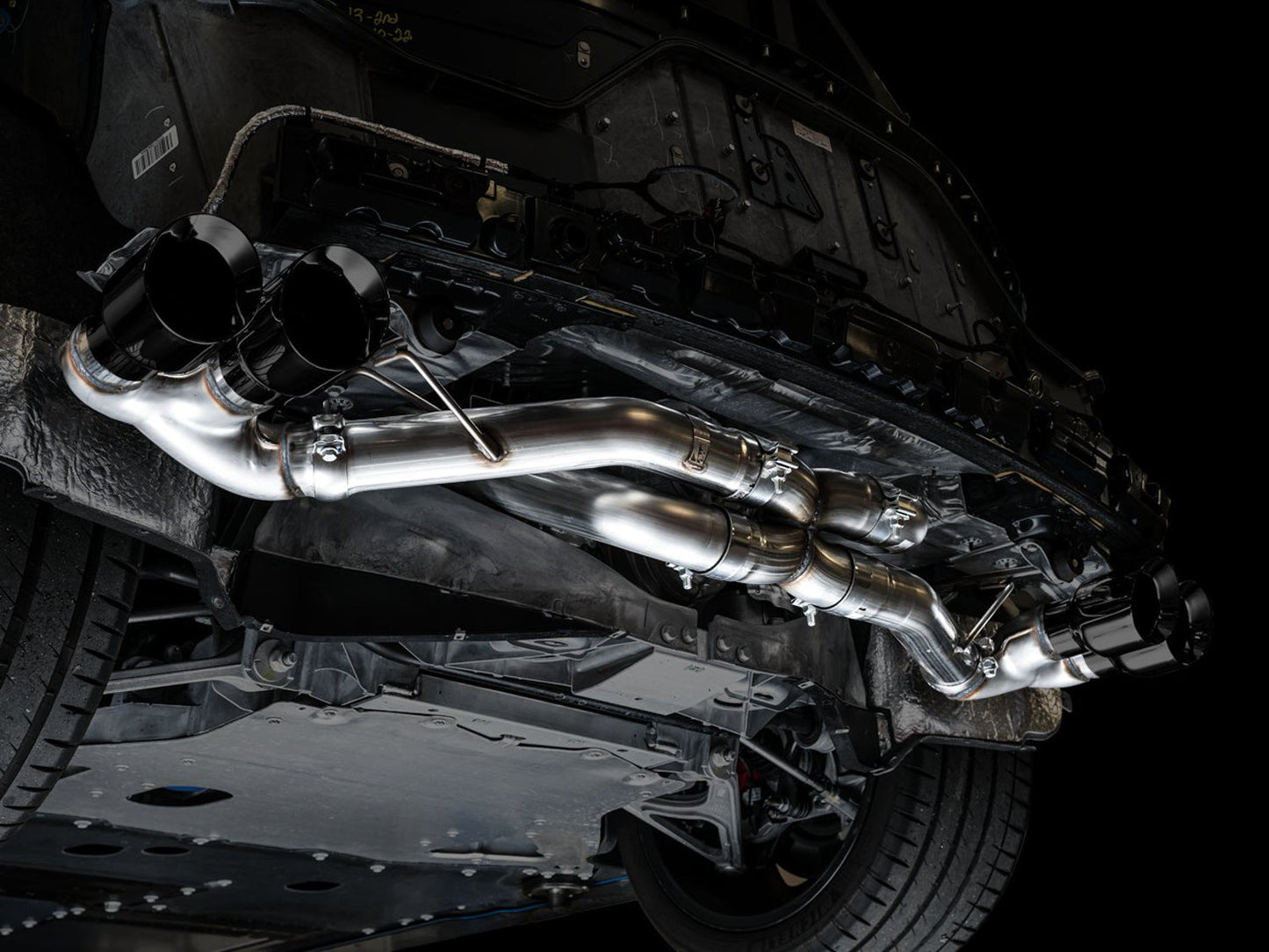 AWE Track Edition Exhaust for C8 Corvette -- Diamond Black Tips