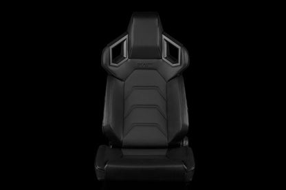 Braum Alpha X Series Sport Seats - Black & Black Stitching - Low Base Version - Universal