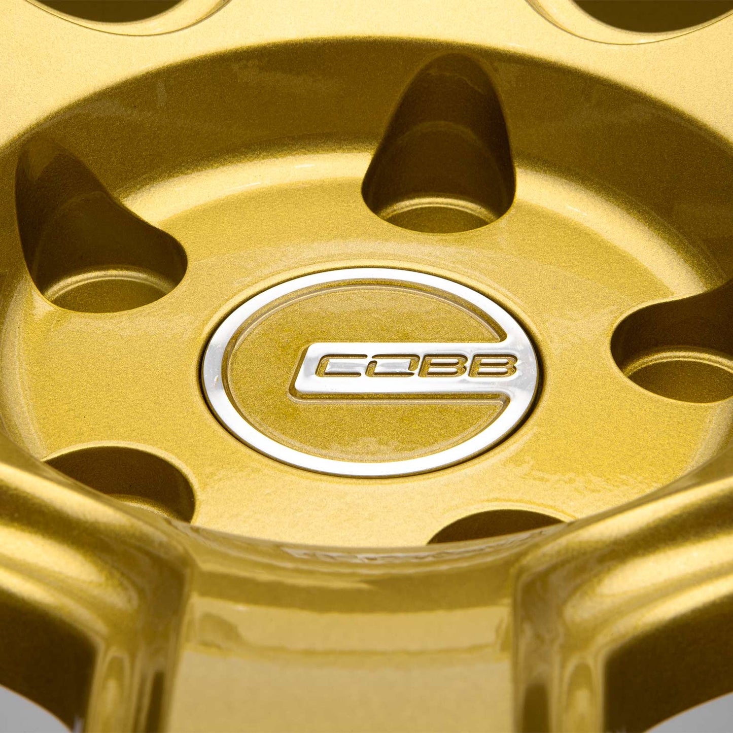 Cobb Performance Series ST-01 Wheel 18x9.5 ET40 5x114.3 - Gold - 2015-2026 Subaru WRX / 2015-2021 STI / 2018-2026 Forester / 2015-2026 Outback / 2023-2026 Crosstrek