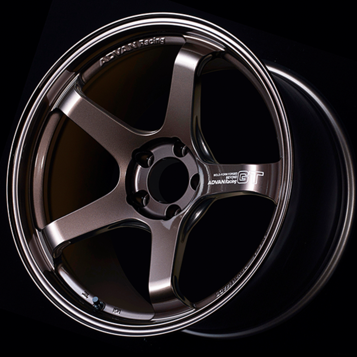 Advan GT Beyond Wheel - 5x114.3