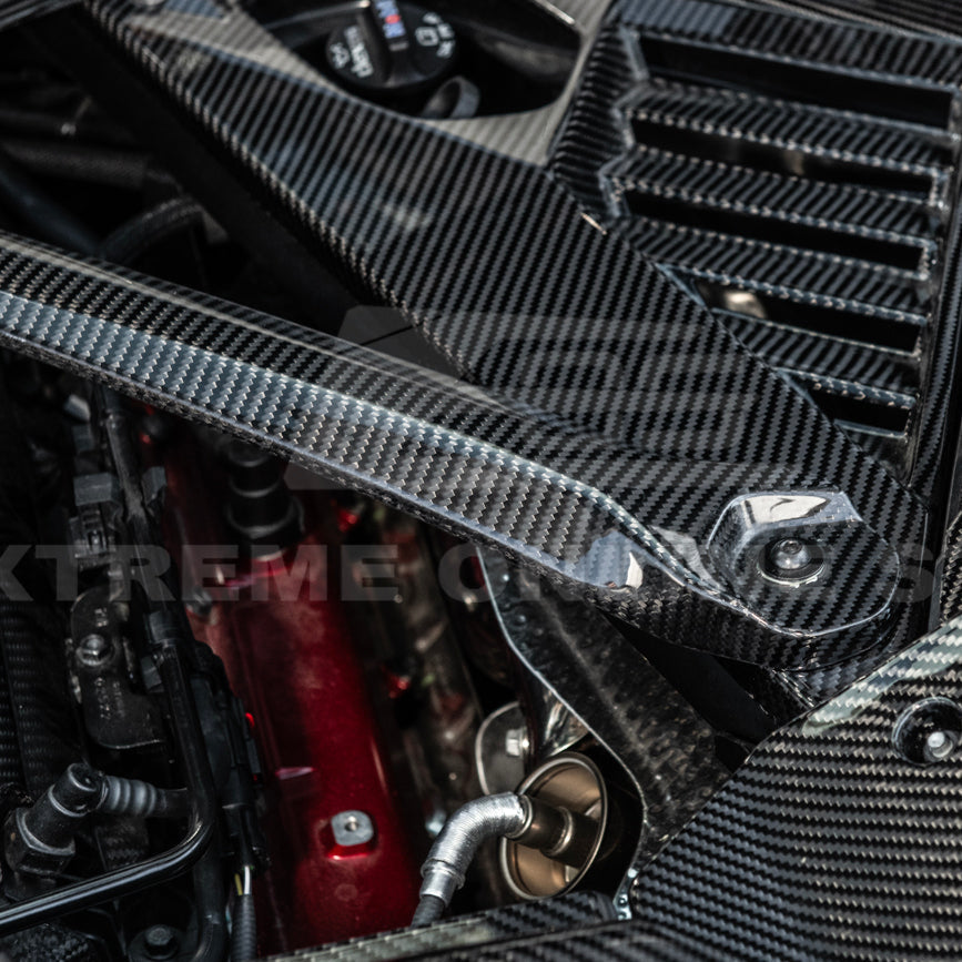 Chevrolet Corvette C8 DRY CARBON FIBER X-Brace