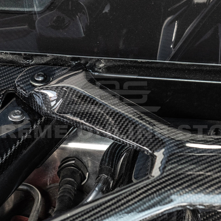 Chevrolet Corvette C8 DRY CARBON FIBER X-Brace