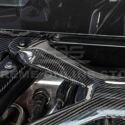 Chevrolet Corvette C8 DRY CARBON FIBER X-Brace