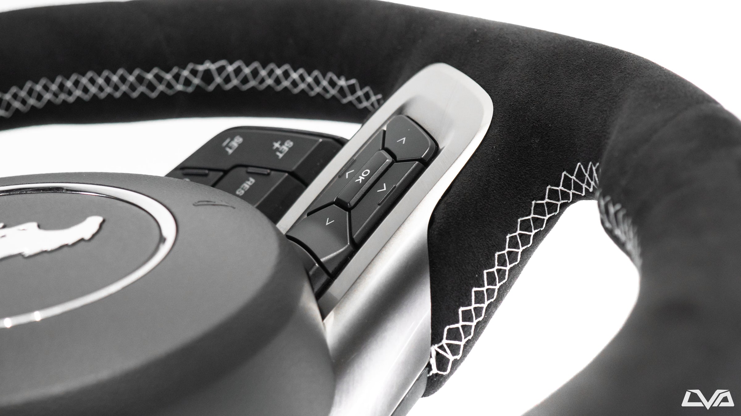 LVA BESPOKE STEERING WHEEL CUSTOMIZER
