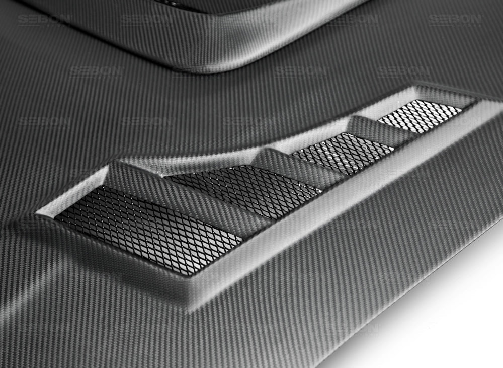 Seibon Dry Carbon Fiber CW Style Hood - 2004-2005 Subaru WRX / STI